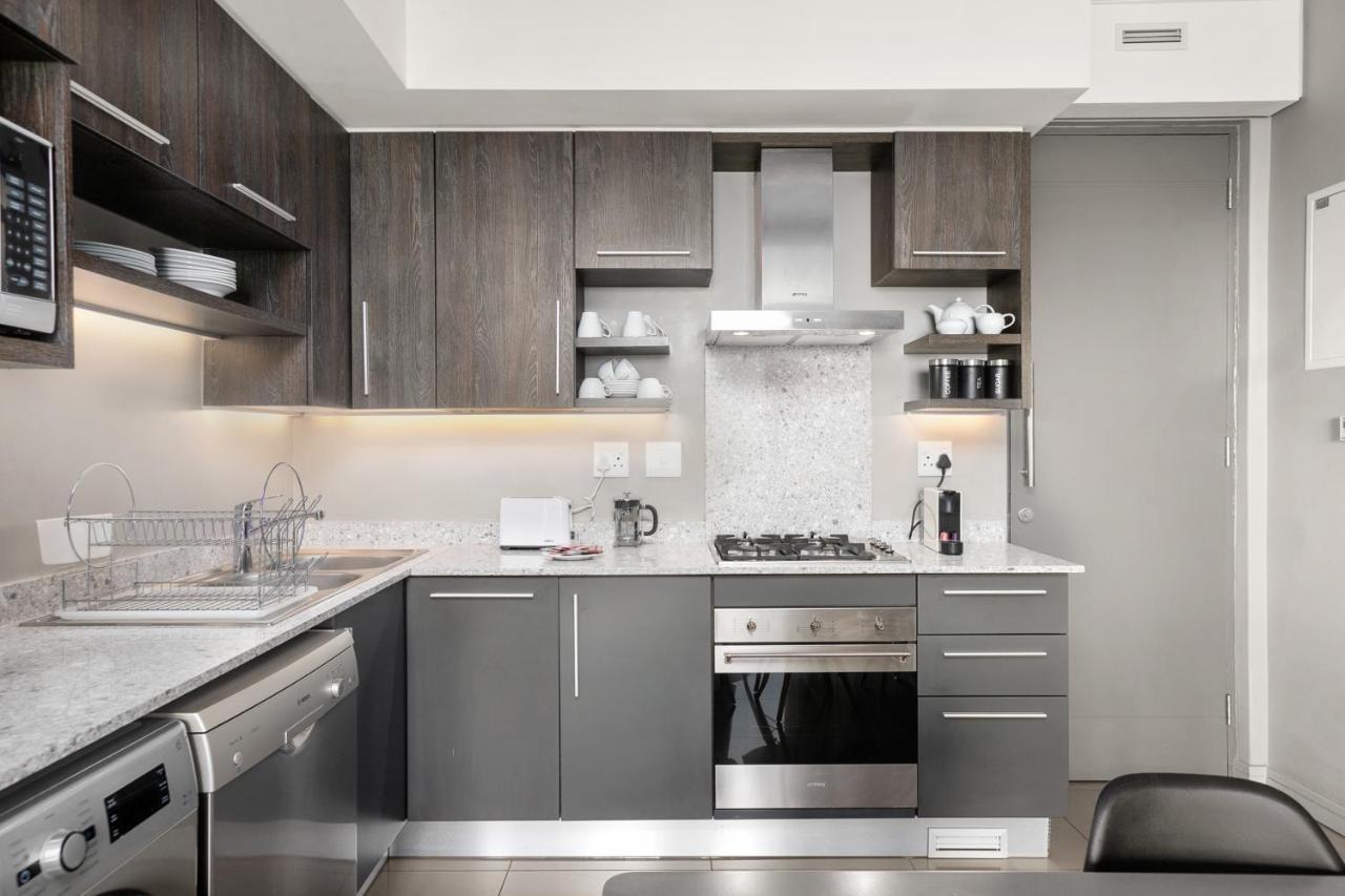 The Tyrwhitt Rosebank Apartments (Adults Only) Johannesburg Zewnętrze zdjęcie