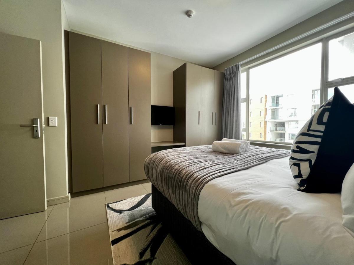The Tyrwhitt Rosebank Apartments (Adults Only) Johannesburg Zewnętrze zdjęcie