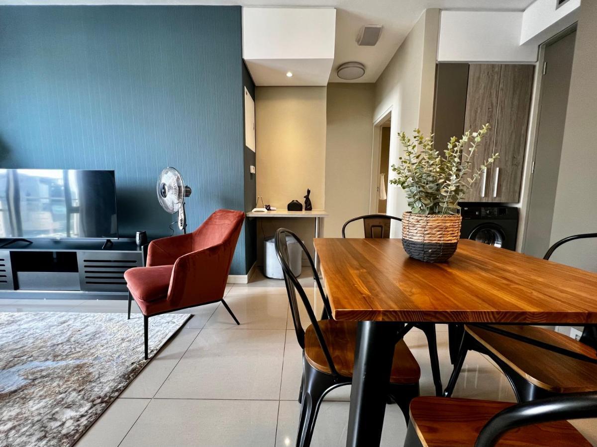 The Tyrwhitt Rosebank Apartments (Adults Only) Johannesburg Zewnętrze zdjęcie