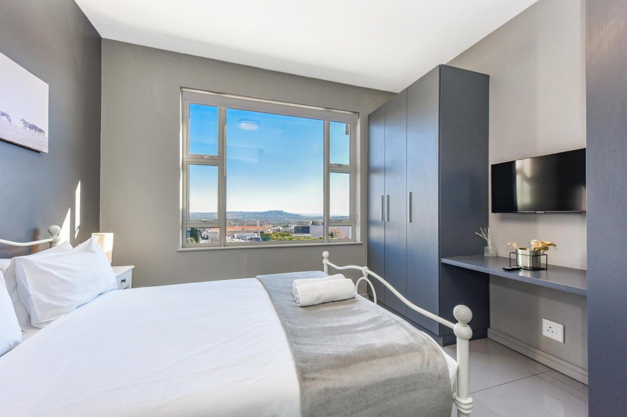 The Tyrwhitt Rosebank Apartments (Adults Only) Johannesburg Zewnętrze zdjęcie