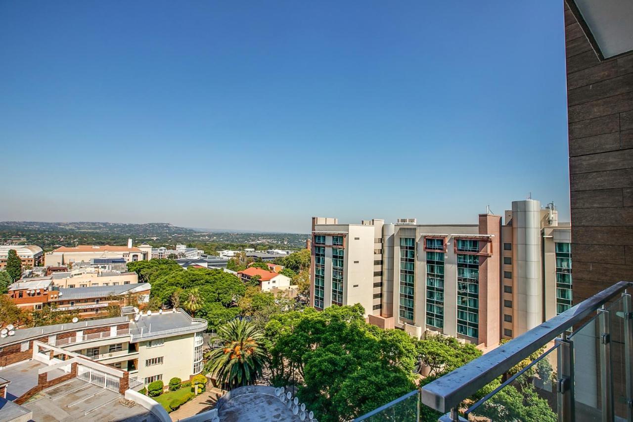The Tyrwhitt Rosebank Apartments (Adults Only) Johannesburg Zewnętrze zdjęcie